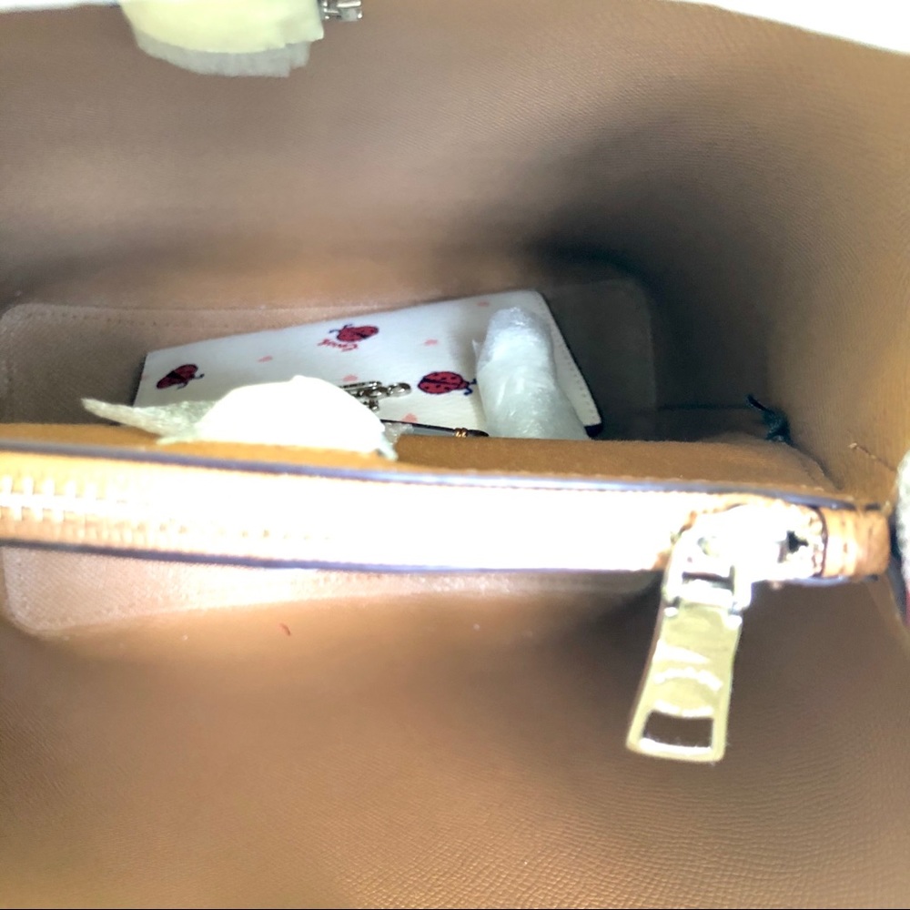 Coach Town Bucket Bag Ladybug Purse Wallet Set - Picture 5 of 10